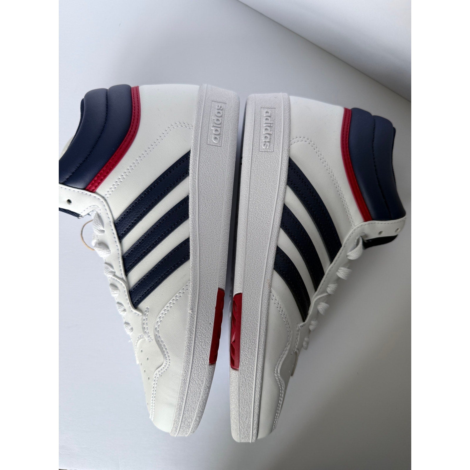 Adidas Hoops 4.0 Mid J JI0904 White Navy Red Kids 5.5Y / UK 5 / EUR 38 NIB