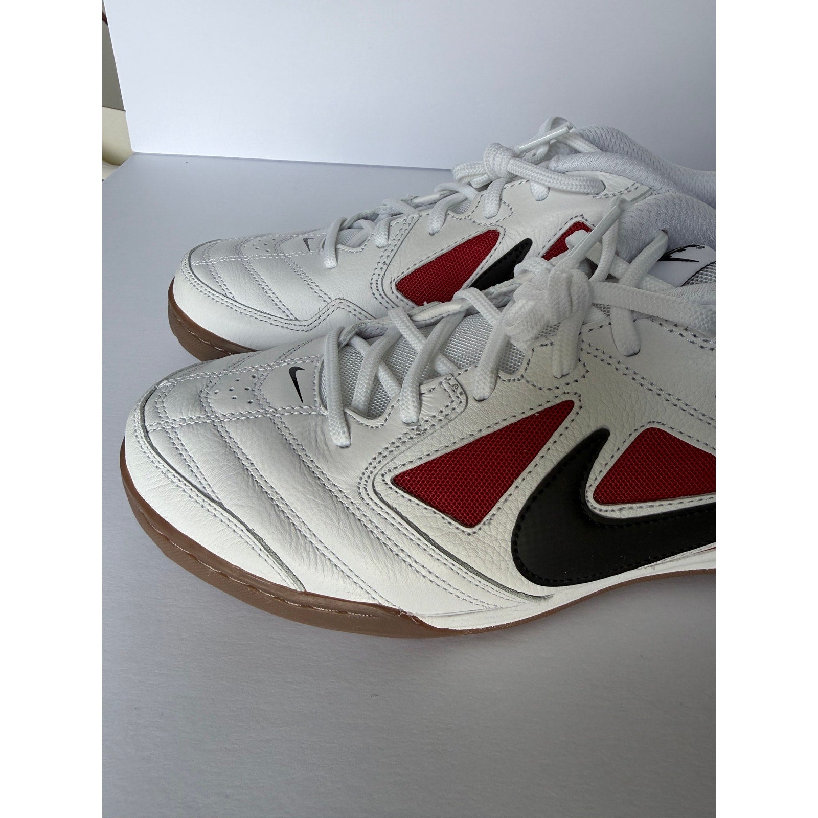 Nike Gato IB8509-100 White Black Gym Red Men's 11.5 / UK 10.5 / EUR 45.5 NIB