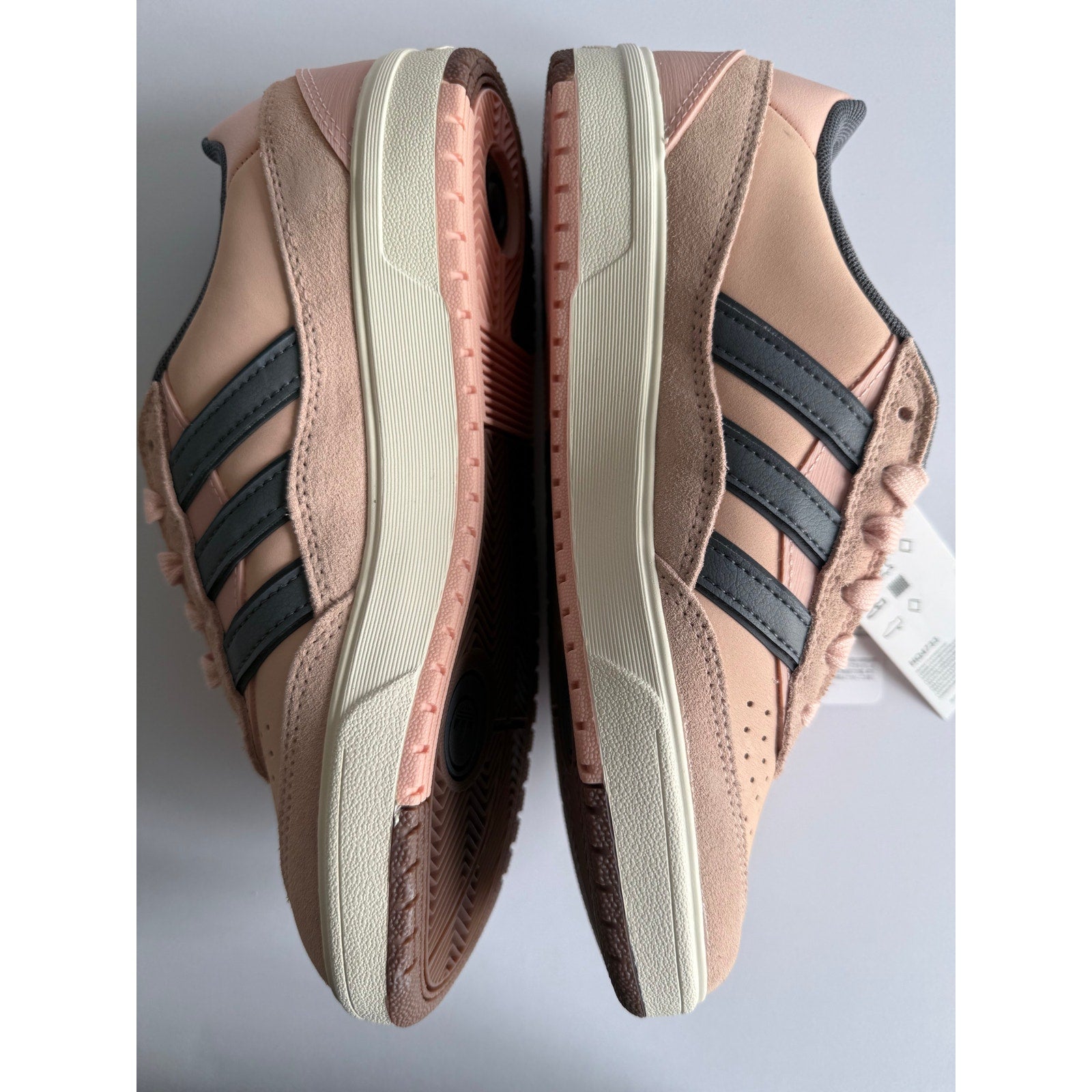 Adidas Tyshawn II HQ4733 Blush Pink Grey Women's 8 / Men's 7 / UK 6.5 NWT