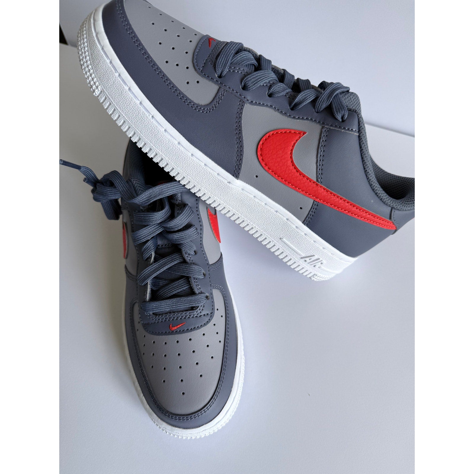 Nike Air Force 1 GS CT3839-008 Cement Grey Team Orange Boys 5.5Y / UK 5 NIB