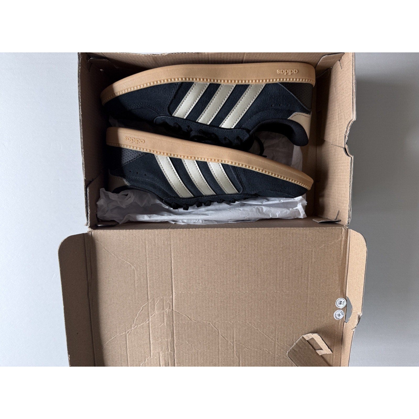 Adidas Breaknet Sleek JR0685 Black Gold Gum Sole Womens 6 / UK 4.5 | NIB