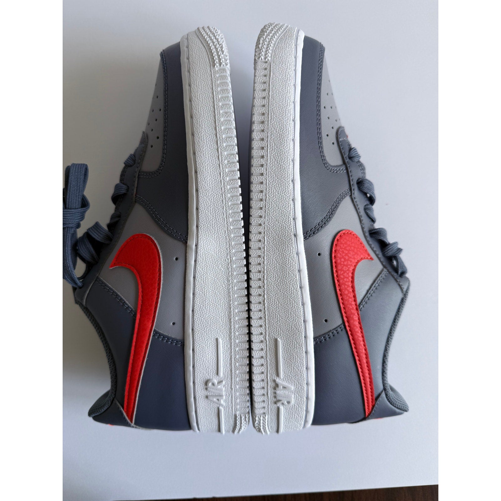 Nike Air Force 1 GS CT3839-008 Cement Grey Team Orange Boys 5.5Y / UK 5 NIB