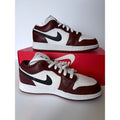 ir Jordan 1 Low SE GS HF3188-102 Dark Pony White Black Boys 5Y Women's 6.5