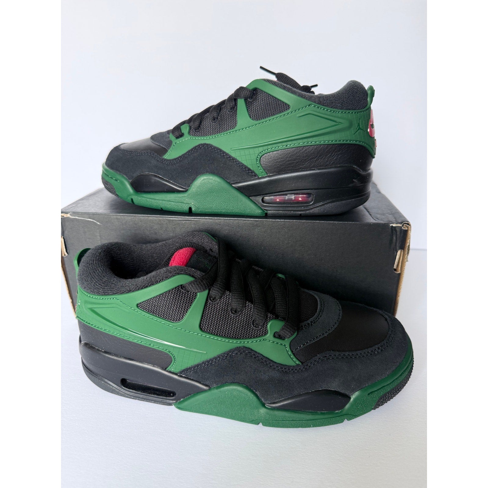 Air Jordan 4 RM GS Black Gorge Green 5.5Y FQ7938-003 Varsity Red NIB
