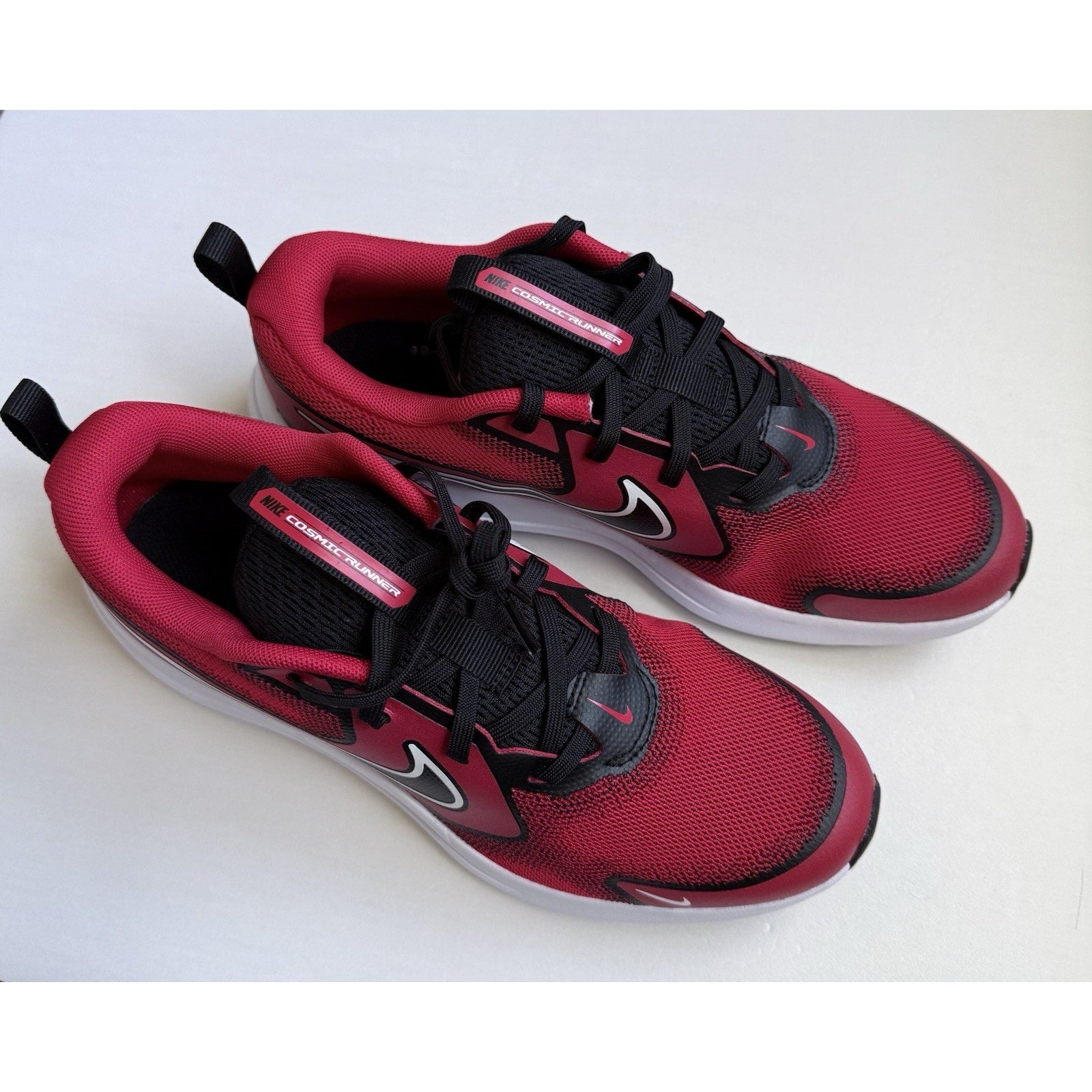 Nike Cosmic Runner GS University Red/Black/White HM4402-601 Size 6.5Y/7W