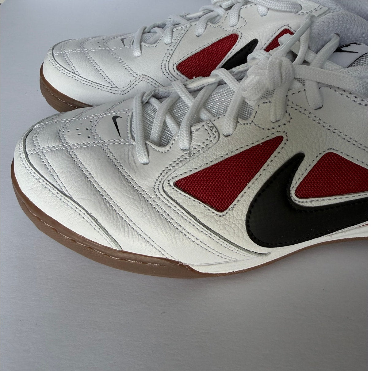 Nike Gato IB8509-100 White Black Gym Red Men's 11.5 / UK 10.5 / EUR 45.5 NIB