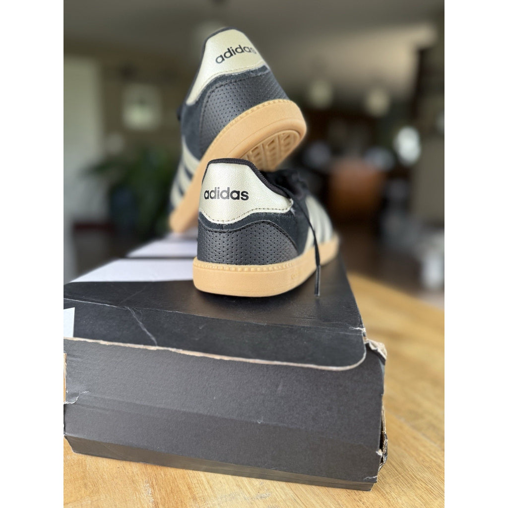Adidas Breaknet Sleek JR0685 Black Gold Gum Sole Womens 6 / UK 4.5 | NIB