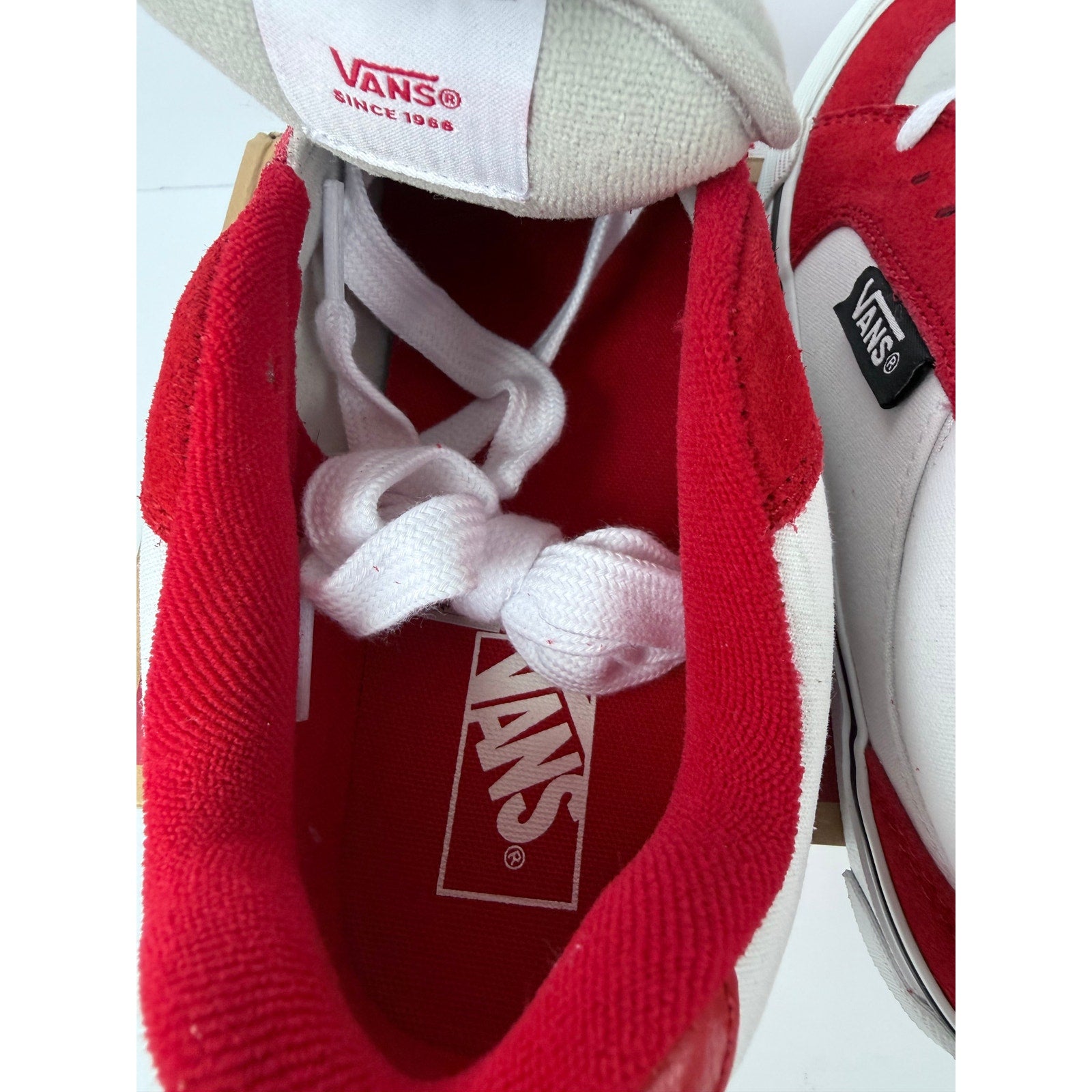 Vans Chukka Push Red True White VN000CZW6RT Men 7.5 Women 9 NIB