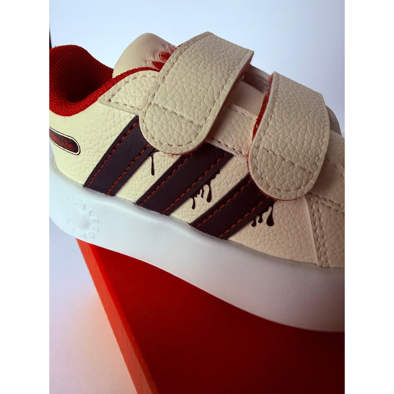 Adidas Home Alone Grand Court CF Toddler JR5631 6K Kevin NIB